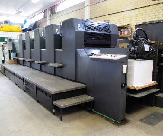 Full-Color-Process-2nd-pic-on-left-large-print-capacity